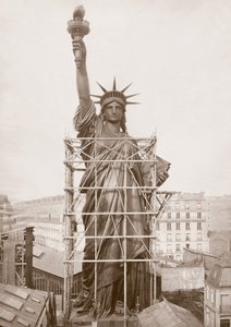 自由の女神、パリ1883年の組み立て 作： Albert Fernique