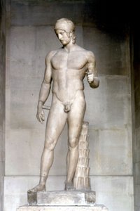 アレス・ボルゲーゼと呼ばれるアレス。アルカメーヌの像、紀元前5世紀。ルーヴル美術館（Musee du Louvre 作： Alcamenes (attr. to)