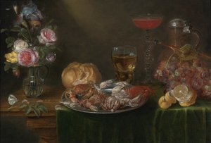 静物画：花瓶、カニとエビのピューター皿、ワイングラス、ピッチャー、ブドウ、レモン