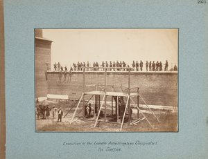 リンカーン暗殺陰謀団の処刑。スキャッフォード 作： Alexander Gardner