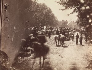 [グランド アーミー レビュー、ペンシルベニア アベニュー、ワシントン]、1865 年 5 月 23 日または 24 日。 作： Alexander Gardner