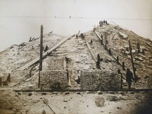 1931年頃、ソビエト宮殿の建設のための場所の準備。 作： Alexander Timofeevich Lebedev