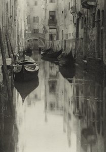  作： Alfred Stieglitz