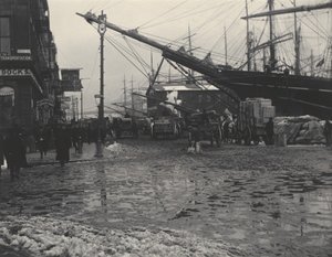  作： Alfred Stieglitz