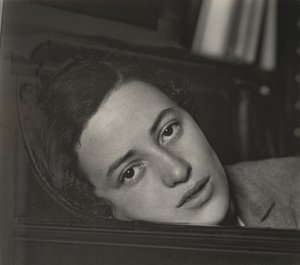  作： Alfred Stieglitz