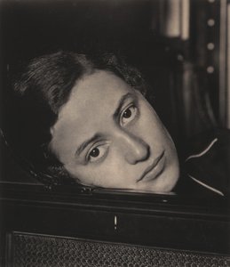  作： Alfred Stieglitz