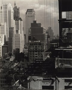  作： Alfred Stieglitz