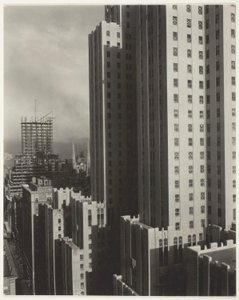 西シェルトンの窓から 作： Alfred Stieglitz