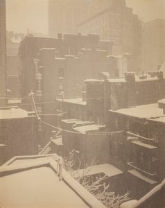 1915年、裏窓291号より。 作： Alfred Stieglitz
