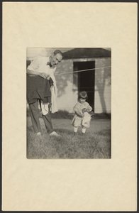 [ジョージ＆イヴォンヌ・ブルソー、レイク・ジョージ]。 作： Alfred Stieglitz