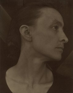 作： Alfred Stieglitz