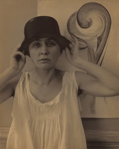  作： Alfred Stieglitz
