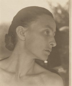  作： Alfred Stieglitz