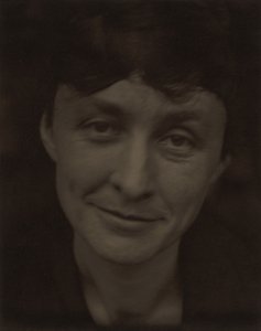  作： Alfred Stieglitz