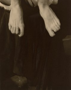 ジョージア・オキーフ - 足 作： Alfred Stieglitz