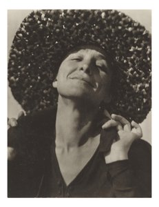  作： Alfred Stieglitz