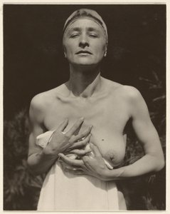  作： Alfred Stieglitz