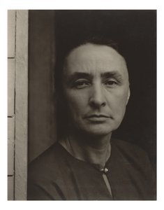  作： Alfred Stieglitz