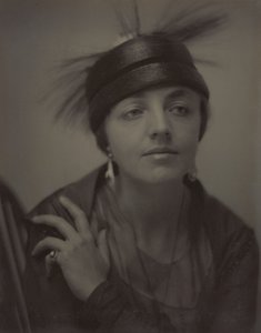  作： Alfred Stieglitz