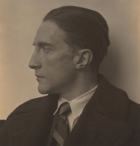  作： Alfred Stieglitz
