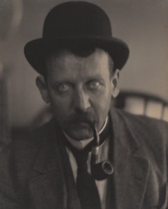  作： Alfred Stieglitz