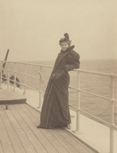  作： Alfred Stieglitz