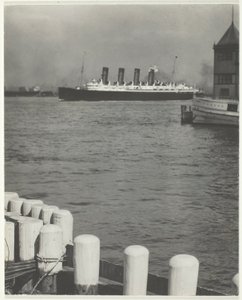 アウトワード バウンド、マウレタニア 作： Alfred Stieglitz