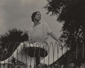  作： Alfred Stieglitz