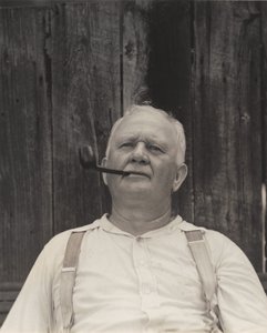  作： Alfred Stieglitz