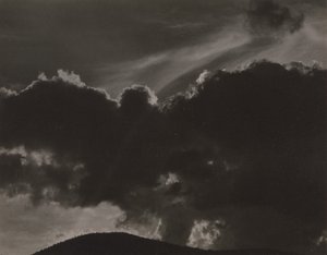 空の歌 作： Alfred Stieglitz