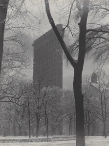  作： Alfred Stieglitz