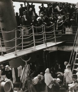 ステアレッジ 作： Alfred Stieglitz