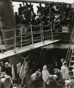 The Steerage、1907 年、192039 を印刷。 作： Alfred Stieglitz