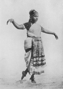 Nauch Dancing Girl、c1890、1910 作： Alfred William Amandus Plate