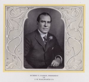 F W Woolworth Co社長 Hubert T Parson氏（モノクロ写真