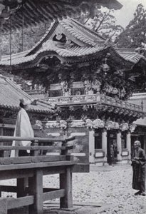 薬師寺の見事な彫刻（モノクロ写真 作： American Photographer (after)