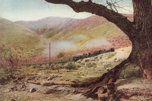 カリフォルニア州カホン峠の昇順（カラー写真）