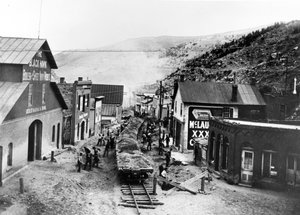 ブラックホーク、洪水、1895年頃 作： American Photographer