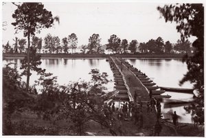 1865年頃のブラディ要塞の宿舎（ガラスネガからのアルバム・シルバー・プリント 作： American Photographer