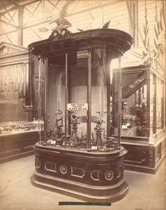 James Prentices Exhibit、Main Building、Centennial International Exhibition、Philadelphia、1876（albumen print）