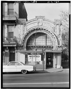Mount Vernon Theatre, 918 Ninth Street Northwest, Washington, District of Columbia, DC, 30th November 1969 (b/w photo) 作： American Photographer