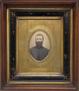 男の肖像,c.1864年（写真） 作： アメリカの写真家