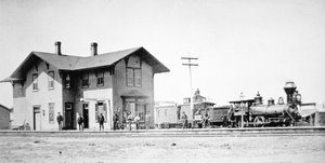 リンコン鉄道駅（ニューメキシコ州 作： American Photographer