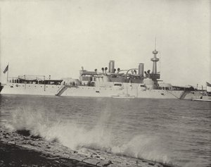 戦艦イリノイ 作： American Photographer