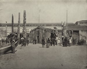 トーテムポール 作： American Photographer