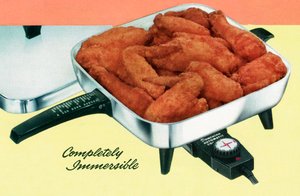 レトロな電気鍋で鶏肉を揚げる 作： American School
