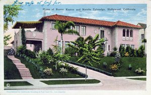 1930年、ハリウッドのバスターキートンとナタリータルマッジの家 作： American School