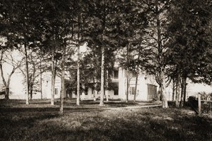 エルミタージュ美術館、テネシー州ナッシュビル、1915年（セピア調の凹版グラビア） 作： American School
