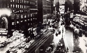 夜のタイムズスクエア、ニューヨーク、1930年頃（写真後） 作： American School