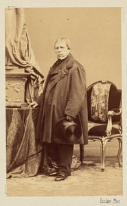 ジャン・オーギュスト・ドミニク・アングル、1860年頃。 作： Andre Adolphe Eugene Disderi